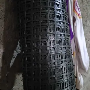 50m Pagar Jaring Kebun Jaring Kawat Plastik HDPE Lebar 0.6-2m jaring tanamankebun Jaring pagar ayamkebun