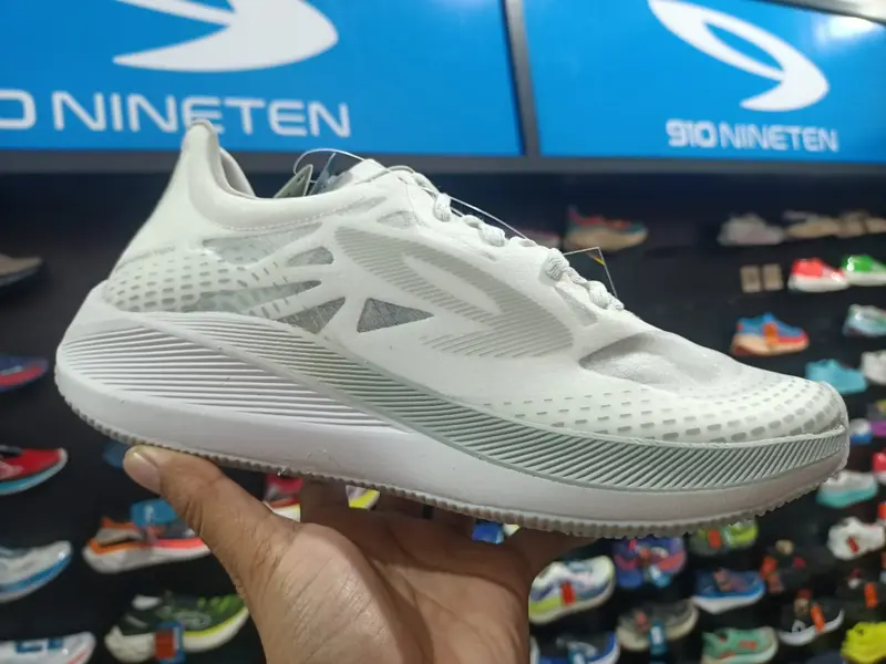 NINETEN HAZE 1.5 SEPATU RUNNING 910 ORIGINAL 4