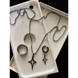 Kalung Set pria Plus Anting Jepit Pria Liontin Bintang Bonus Cincin Putih Stainless stell