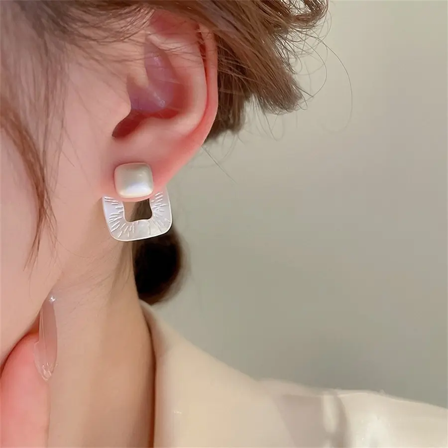 Bông Tai Vuông Hình Học Sau Khi Treo, Rỗng, Cá Tính Nữ, Thời Trang, Thanh Lịch, Tinh Tế, Cảm Giác Cao Cấp