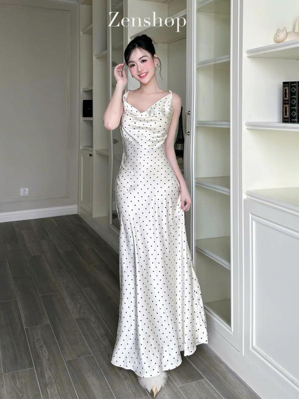 Đầm Lụa Dự Tiệc 2 Dây Dáng Dài Cổ Đỗ Phía Sau Lưng Khoét Sâu Có Dây Buộc - Laira Dress