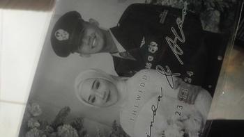 Product Review of UNDANGAN PERNIKAHAN MEWAH GLOSSY BW - UNDANGAN NIKAH GLOSSY BW A41-A50 from A**r 3