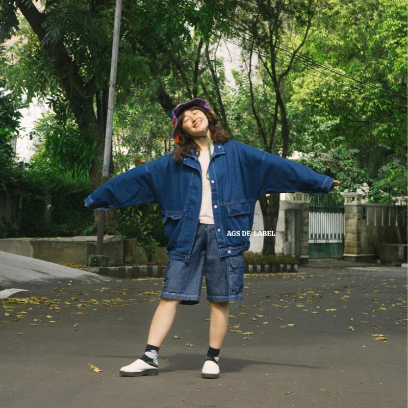 Vintage Baggy Denim Jacket 19 by AGS 3