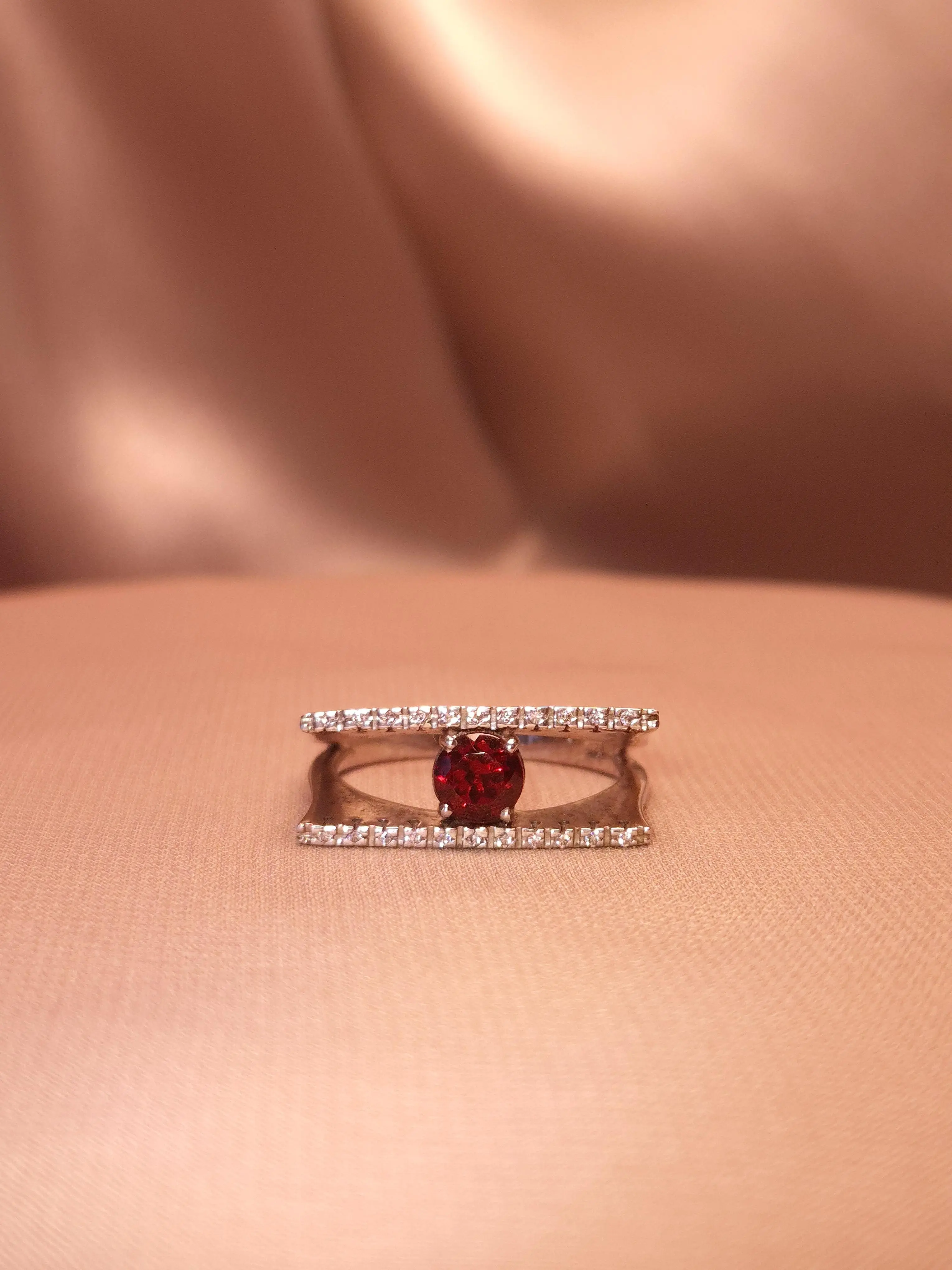Khiards Crimson Frost Ring