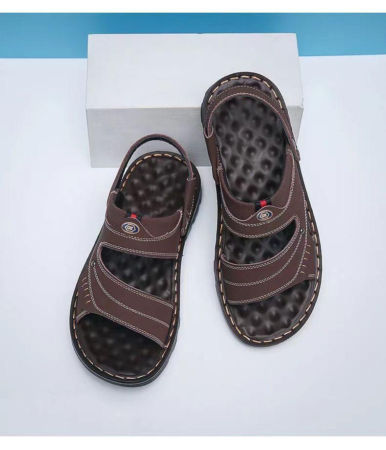 Product Introduction of รองเท้าแตะผู้ชาย, รองเท้าแตะผู้ชาย, รองเท้าขับรถ, กันลื่น, กันน้ำ, ทนทาน, เหมาะสำหรับฤดูร้อน, รองเท้าแตะวัยกลางคน, ข้อเสนอพิเศษ 13