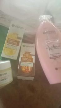 Product Review of [FREE 6X SERUM] Paket Hemat Brightening - Glowing ISI 2 ISI 3 - Brightening - Krim Pagi Malam – Bundle – Serum Vitamin C - Moisturizer from d**i 0