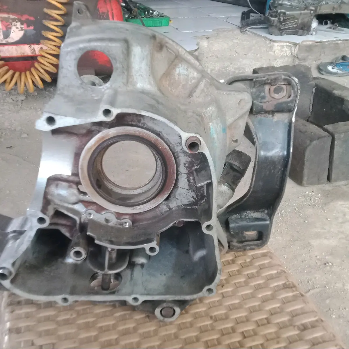 Crankcase Kiri Kanan Yamaha Mio Sporty Mio Smile Mio Soul Fino Nouvo Z - Produk Berkualitas Tinggi untuk Motor Yamaha - Motorcycle