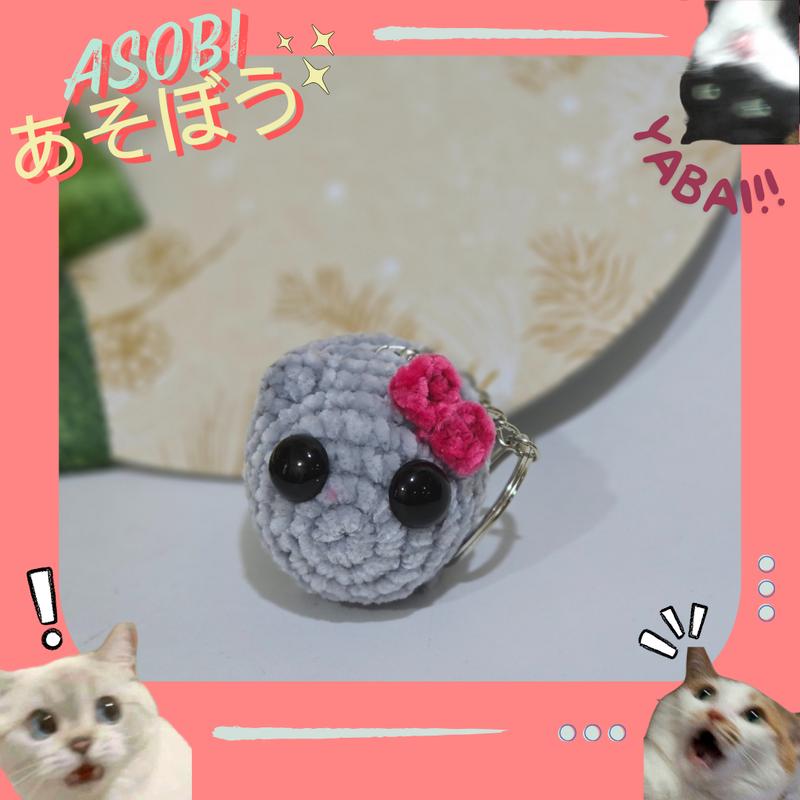 ASOBI Gantungan Kunci Meme Sad Mouse/Tikus Sedih, Ada Lagunya dipencet Bahan Rajut 2