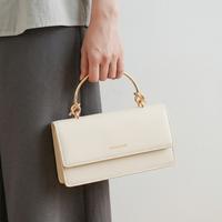 Gambar RAINSMORE & Hk.fashion88 - Paket Gantungan Eksklusif Fans Live: Tas Kotak Rantai - Tas Kotak Kecil Handheld - Tas Selempang Wanita - Tas Sling Wanita - Material Premium Berkualitas Tinggi - Desain Fashionable dan Mudah Dipadukan - Cokelat+Charm dari RAINSMORE Kab. Tangerang 5 Tokopedia
