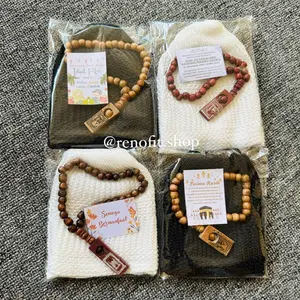 ￼[RN] (1 KODI ISI 20 PCS) Souvenir Peci Rajut Tasbih Kayu 33 Butir/Buku Dzikir Pagi Petang Kemas Plastik Umroh Haji Tahlil Pernikahan Wedding Aqiqah Lebaran Idul Fitri Khitan Tasyakuran Ulang Tahun Syukuran bisa pakai Kartu Ucapan Muslim