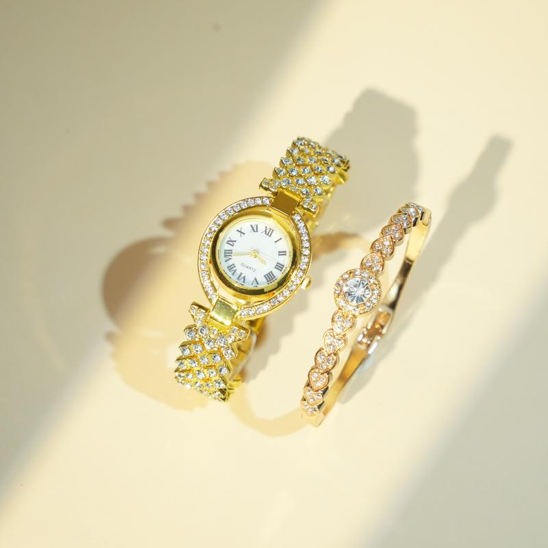 Product Introduction of LuxeGlow  Beli jam tangan dapat gelang gratis. Bayar di tempat saat barang diterima. Jam tangan wanita berlian emas berkilauan. Tidak luntur. Angka Romawi. Produk baru. Kegiatan diskon khusus. 17