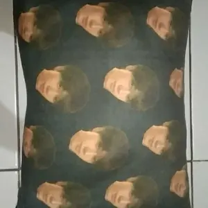 Bantal Custom Foto Muka Pattern Viral Lucu , Bantal Custom Foto Suka Suka