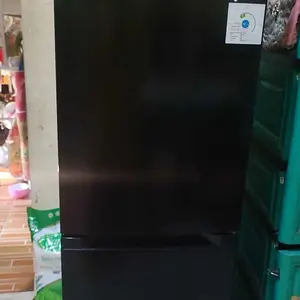 Changhong  Kulkas 2 Pintu  (Bottom Mounted Refrigerator) Lemari Es  Kapasitas 180 Liter FBM210DB Black