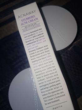 Product Review of ACNAWAY Bundle Acne Kill Kit 3 in 1 - Mugwort Moisturizer + Mugwort Gel Mask + Stubborn Cream from b**. 1