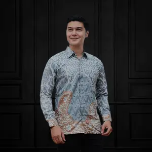 Kemeja Batik Motif Kedaton Abu Pria Lengan Panjang Full Furing Lengan Manset