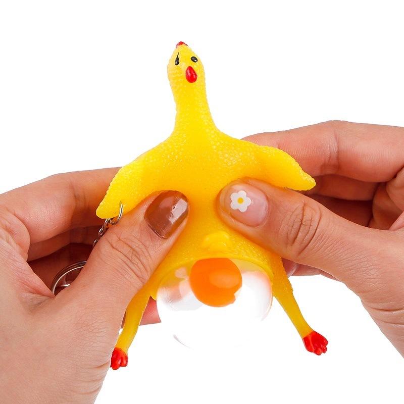 Đồ Chơi Gà Mái Bóp Đẻ Trứng Hài Hước Kèm Móc Khóa, Squishy Bóp Tay Ngộ Nghĩnh Với Tạo Hình Chú Gà Dễ Thương, Phụ Kiện Trang Trí Balo, Túi Xách Và Chìa Khóa, Quà Tặng Vui Nhộn Dành Cho Bạn Bè
