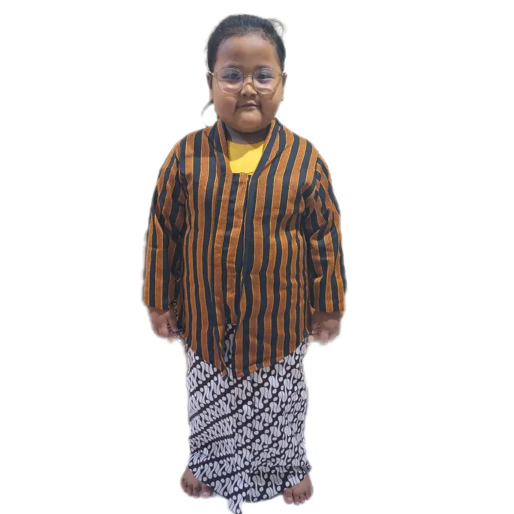 ANAK SETELAN KEBAYA DAN ANAK PRIA SORJAN (BAWAHAN ROK WIRU)