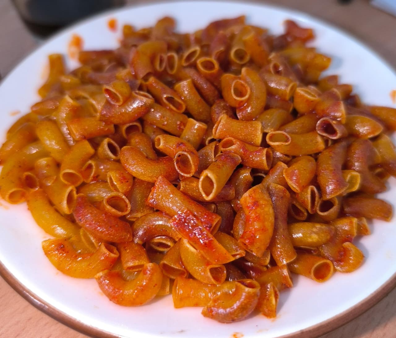 MAKARONI CIKRUH DAUN JERUK KG PEDAS ORIGINAL CEMILAN CAMILAN FOOD PEDAS 250gr