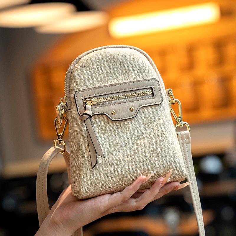  Túi Đeo Chéo Nữ Túi Nhỏ Túi Đựng Điện Thoại Di Động Dễ Phối Đồ In PVC Túi Đeo Một Bên Vai Mới Cho Năm 2025 