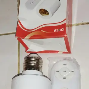 Fitting Lampu E27 dengan Timer dan Kontrol Jarak Jauh Putih