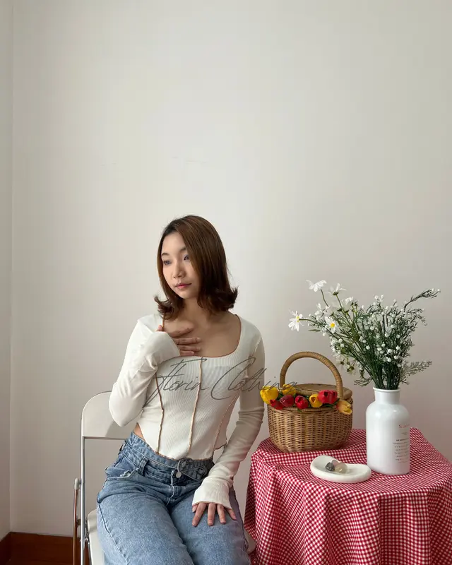 Alessa Long Sleeve Knit Premium Atasan Wanita Crop Top Long Sleeve Korean Style Rib Premium Baju Atasan Knitwear Knitwear 2