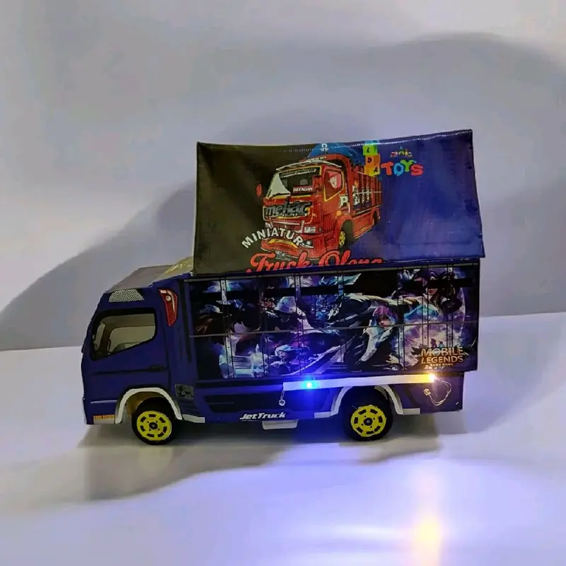 OBRAL MAINAN TRUK OLENG MINIATUR LAMPU  Led DAN TERPAL MOTIF 6
