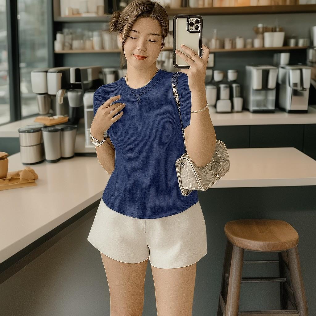 Áo Cổ Tròn