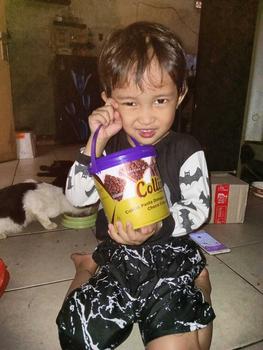 Product Review of Collins Choco Crunchy 1 kg / Collins Dip Glaze / Collins Coklat / Collins Strawberry Susu Tiramisu Green Tea Taro 1 Kg from A**h 0