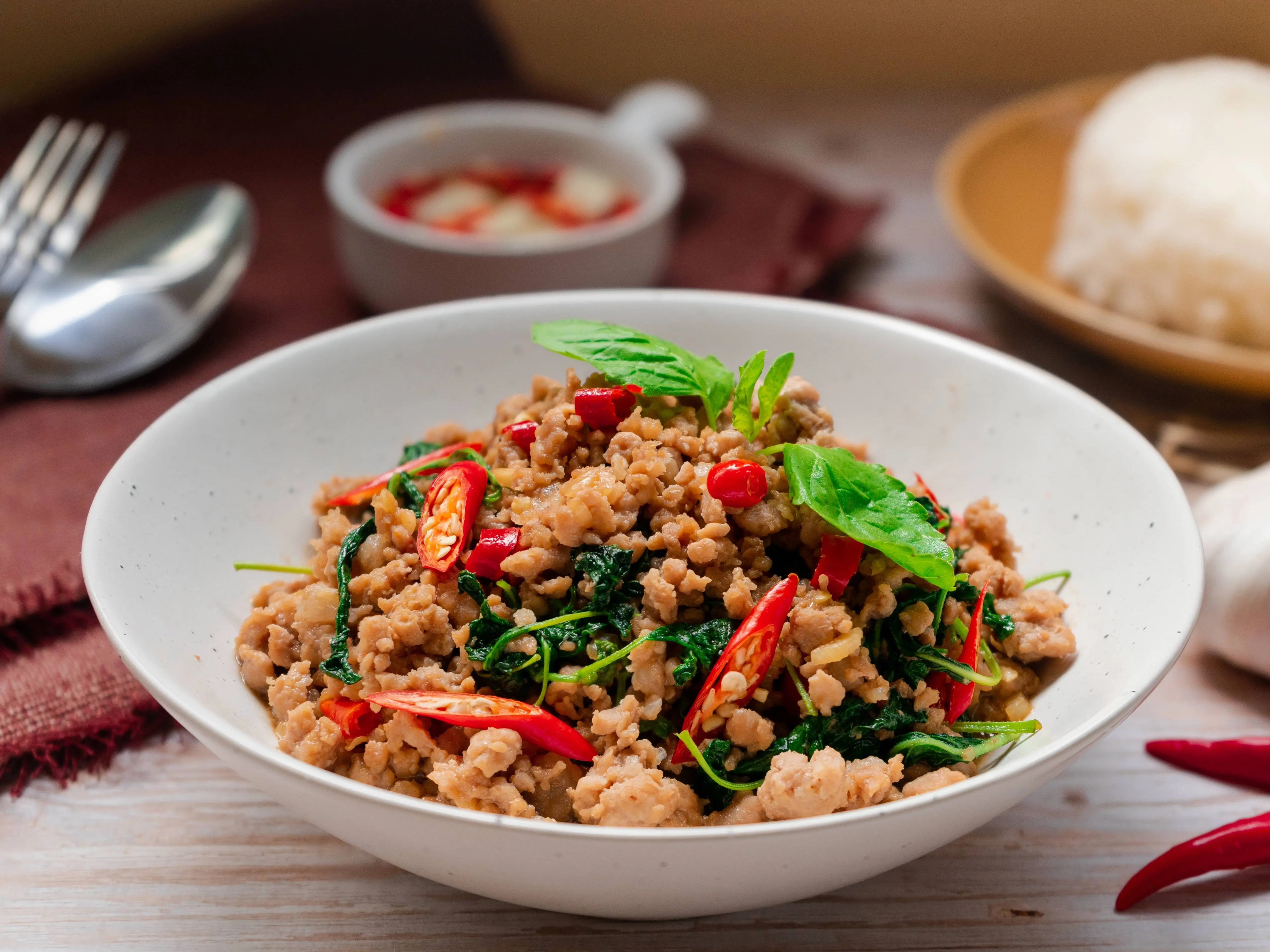 Basil Leave Minced Chicken : Thai Basil Minced Chicken. This classic Thai dish, known as Pad Kra Pao, is crafted using high-quality ingredients to give you an authentic, delicious meal in minutes Garlic Foods