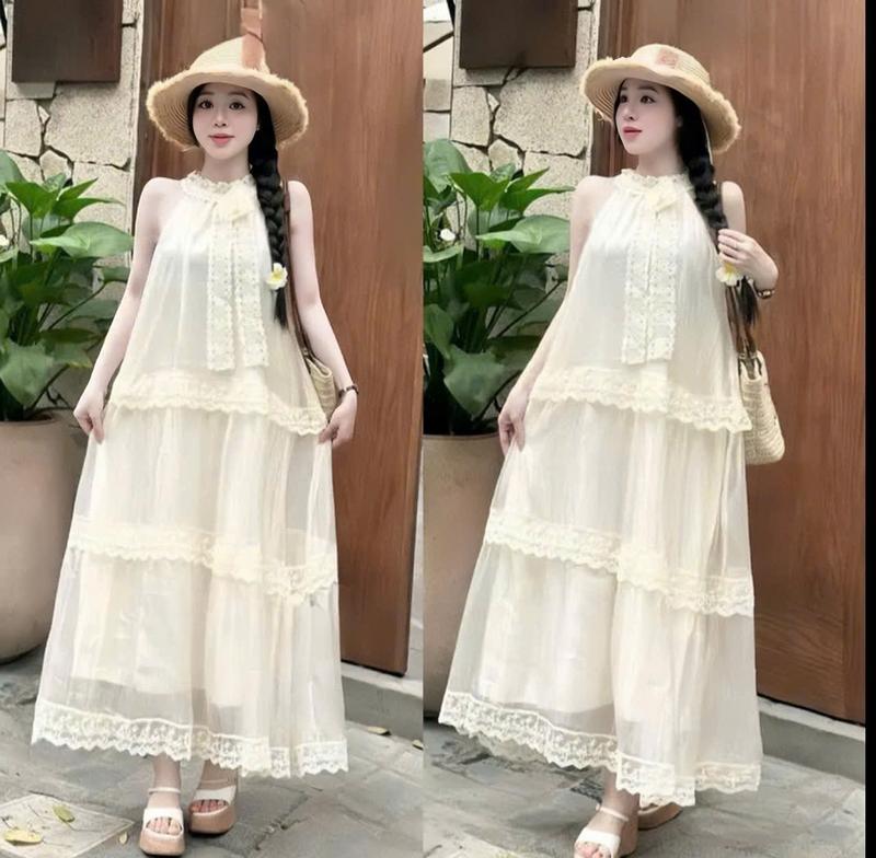 ĐẦM váy nữ đi biển maxi chất tơ 2 lớp phối viền ren cổ yếm đính nơ from váy dài xòe tôn dáng sang chảnh xinh xắn cho các nàng đi biển đi du lịch.women top