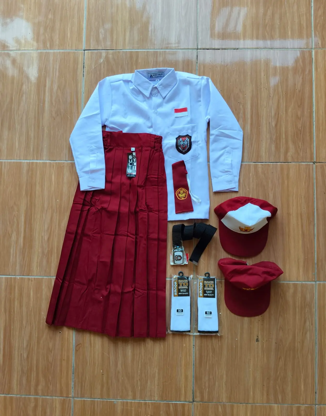 Aldafi Seragam Merah Putih SD Panjang Setelan Anak Perempuan Usia 6-12 Tahun Free Topi Sekolah SD