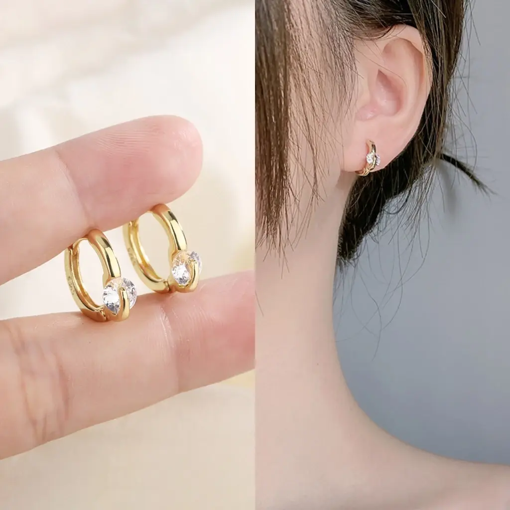 Fashion Temperamen Hoop Anting Titaniun Korea Earrings Berlian Giwang Tindik Sederhana Anting Perhiasan Wanita R058