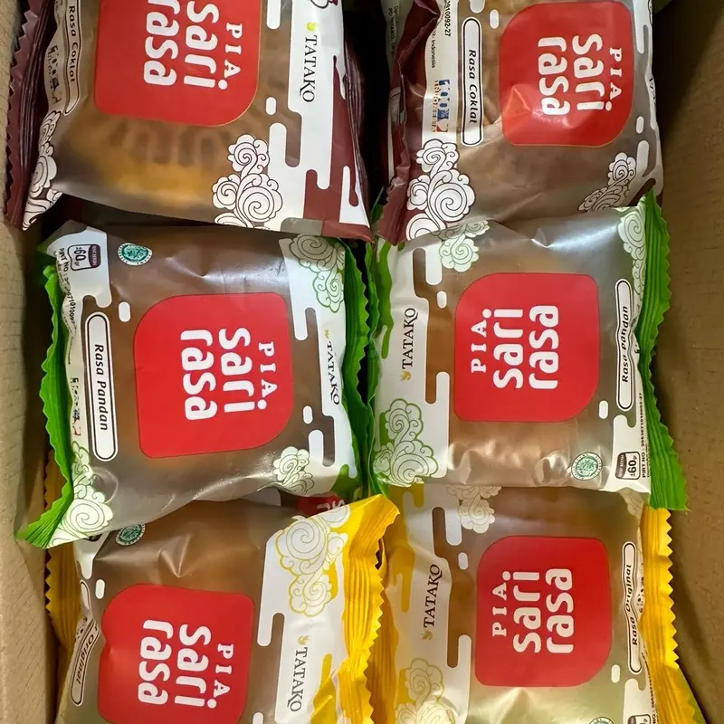 1 karton kue PIA PULEN isi 12 rasa MIX by dutasnack.id 1