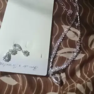 YADORNOS Kalung Wanita Anting Menjuntai Perhiasan Tetesan 2 Buah dengan Berlian Imitasi Berkilau untuk Pesta Topeng Pernikahan Pengiring Pengantin