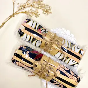 PAKET 50pcs Souvenir Pernikahan Dompet Batik / Souvenir Tempat Pensil Batik Stationery