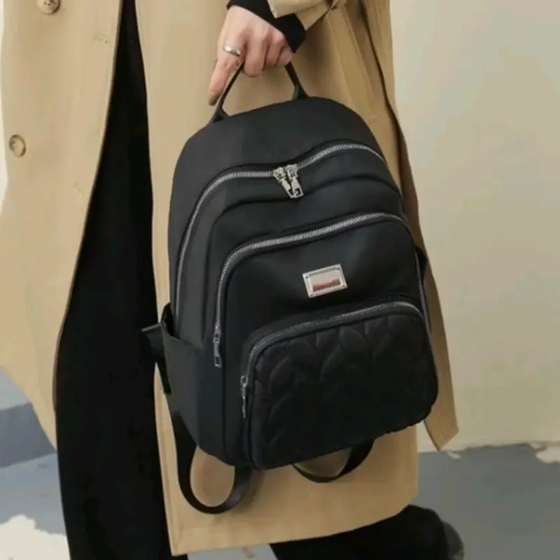 Sale Tas Ransel Fashion Tas Wanita Model Chibao Motif Bordir Multipocket Ukuran 35×15×27cm 2