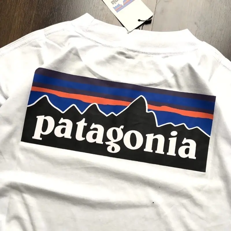 Suke T-Shirt kaos pria terlaris model keren kaos patagonia gambar estetik sage bahan PREMIUM