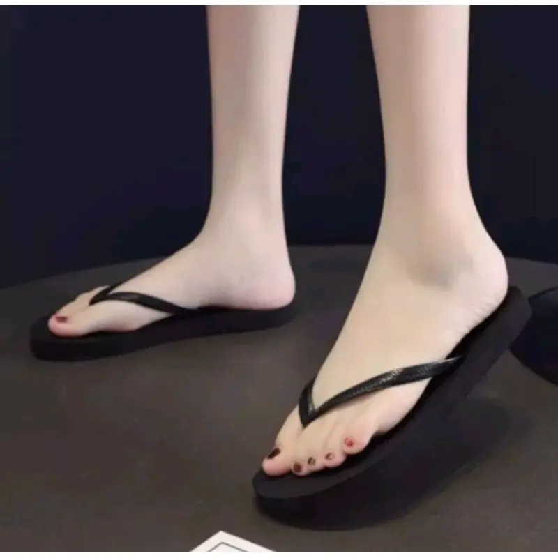 Sandal wanita terbaru terlaris sandal jepit jelly polos 2