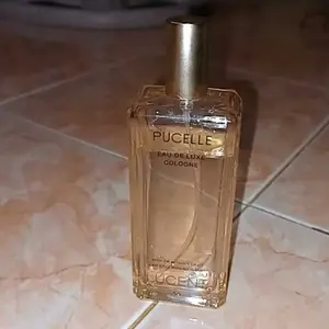 Pucelle Eau De Luxe Cologne 100ml/Parfum Wanita