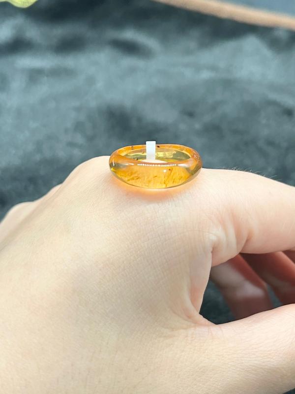 Irregular golden yellow ring with amber ring, retro and niche design, simple and versatile temperament ring2311020026 2