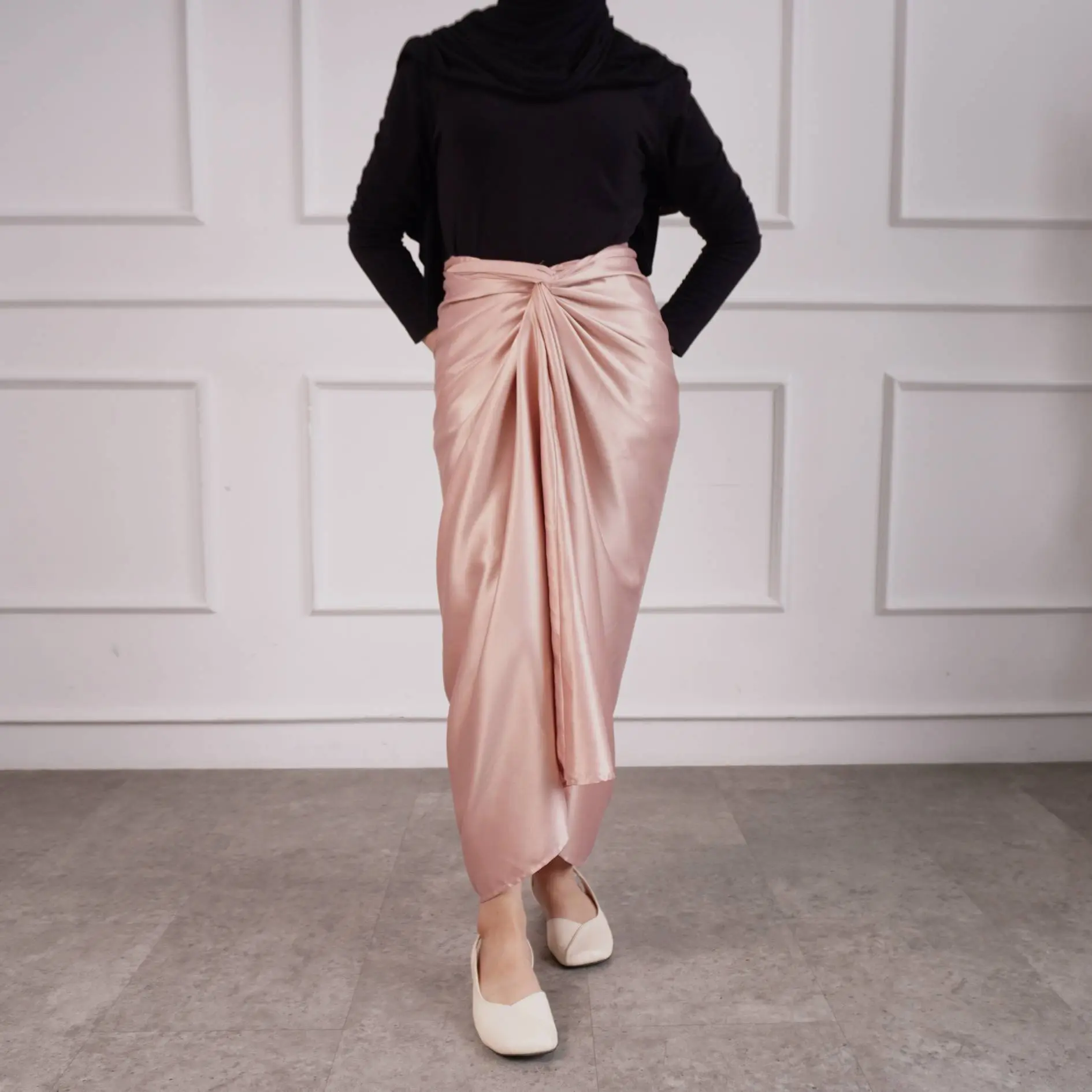 Rok Lilit Instan Satin Velvet - Peach | Menona Looks
