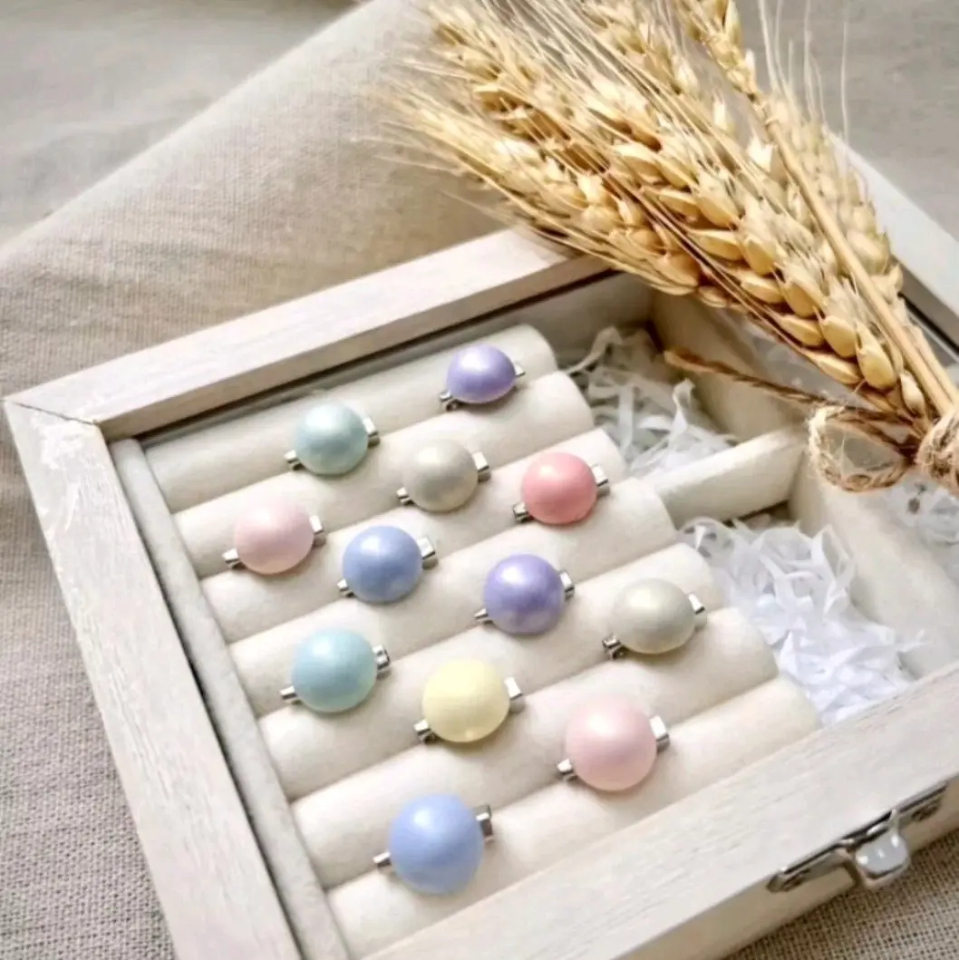 Baby Brooch Cutie in a box - 10pcs random color on a pair Small Brooch