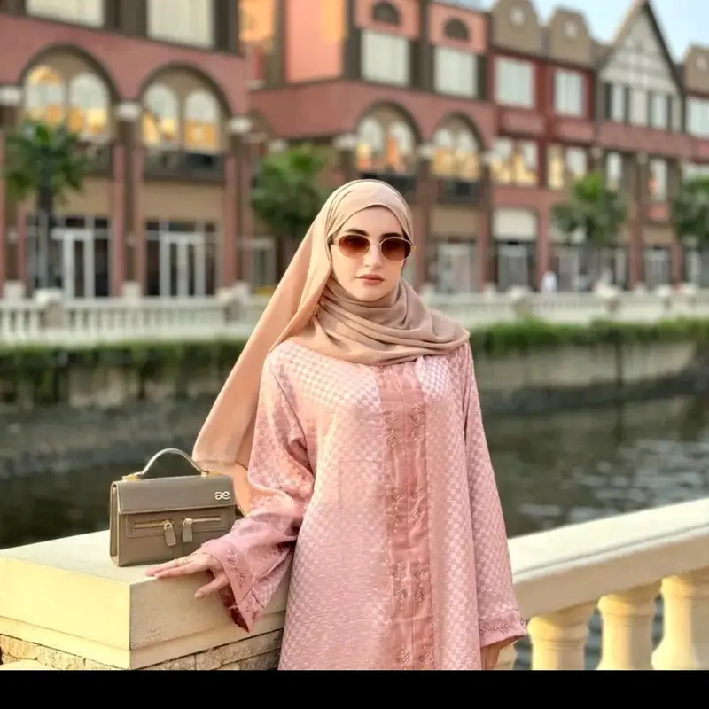 Abaya Exclusive Azura embos silk kotak payet cristal mewah cantik Gamis Wanita Hitam Lebaran 3