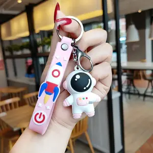 【Astronot Pink Manis】Gantungan Kunci Astronot - Heart of Girl Banget, Boneka Kartun Pink, Gantungan Tas/Ransel/HP, Desain Imut, Universal Pria & Wanita, Kado Kecil untuk Sahabat