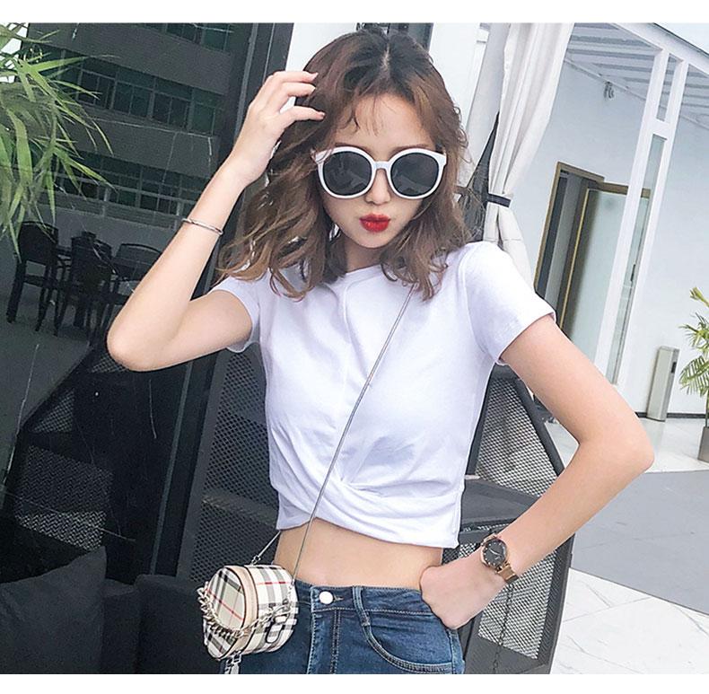 Product Introduction of Black T-shirt women's short sleeves, short high waist, with high net celebrity, small summer dress, crop top, INS super hot 12