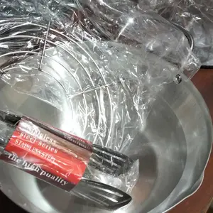 MODOFO Panci Penggorengan Saringan Panci Gorengan Saringan Deep Fryer Stainless Steel1.2l Panci Stainless Steel Deep Fryer Penggorengan Sus 304 Wajan Anti Lengket 20cm Hadiah Anti-Panas Penjepit Makanan Kentang Goreng Ayam Goreng