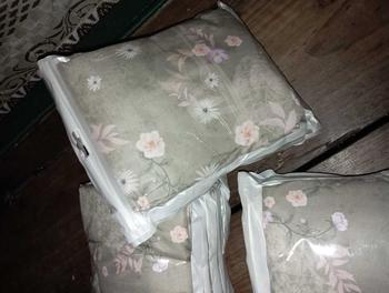 Product Review of Hijab Segiempat Motif Syari Mudymudy from H**E 1