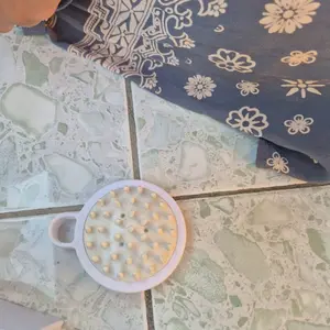 Sisir Keramas Pijat Kepala Sisir Rambut Anti Ketombe Scalp Massager