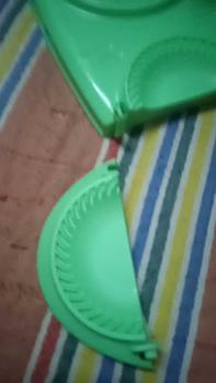 Product Review of 3IN1 Acuan Karipap Maker Dumpling Maker Mould Dough Pressing Tool Manual Press Dumpling Skin Mould Dumpling Mould sarang Kitchenware Utensils from a**e 1