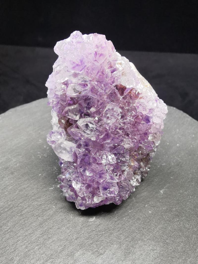 Product Introduction of Natural Amethyst Lavander Hue Geode 9